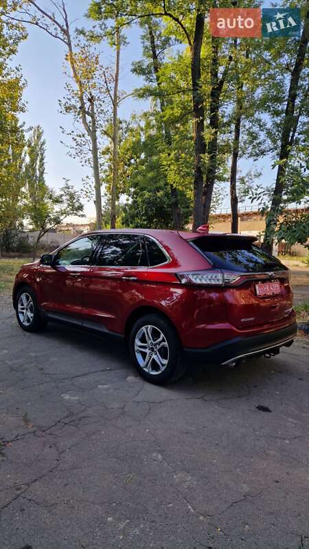 Позашляховик / Кросовер Ford Edge 2016 в Миколаєві