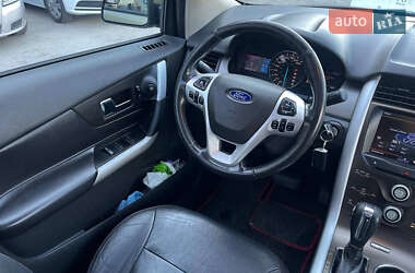 Внедорожник / Кроссовер Ford Edge 2012 в 