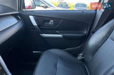Внедорожник / Кроссовер Ford Edge 2012 в 