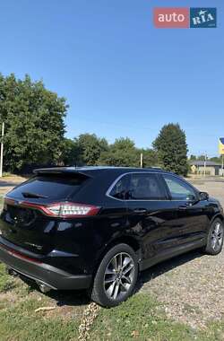 Внедорожник / Кроссовер Ford Edge 2016 в 