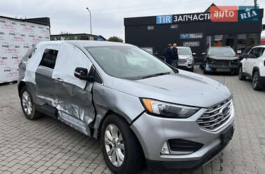 Позашляховик / Кросовер Ford Edge 2022 в 