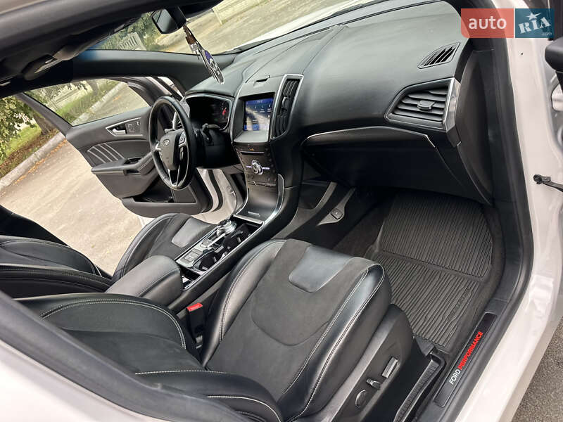 Позашляховик / Кросовер Ford Edge 2019 в Києві
