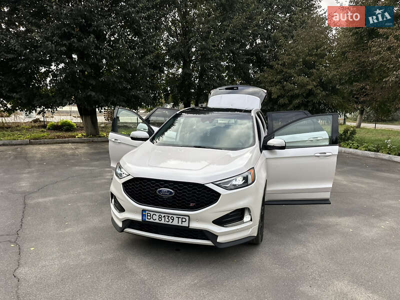 Позашляховик / Кросовер Ford Edge 2019 в Києві