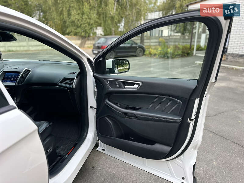Позашляховик / Кросовер Ford Edge 2019 в Києві