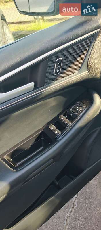 Внедорожник / Кроссовер Ford Edge 2019 в Хмельницком