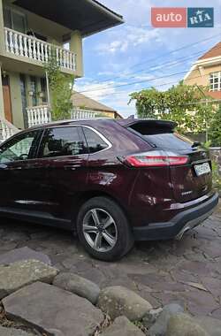 Внедорожник / Кроссовер Ford Edge 2019 в 