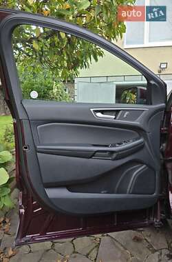 Внедорожник / Кроссовер Ford Edge 2019 в 
