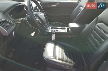 Внедорожник / Кроссовер Ford Edge 2023 в 