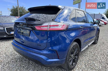 Позашляховик / Кросовер Ford Edge 2022 в 