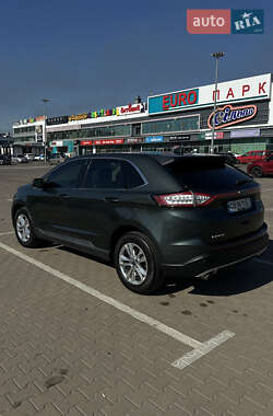 Внедорожник / Кроссовер Ford Edge 2015 в 