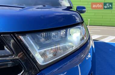 Внедорожник / Кроссовер Ford Edge 2018 в 