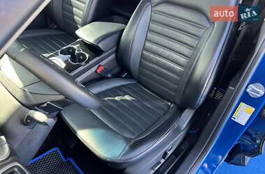 Внедорожник / Кроссовер Ford Edge 2018 в 