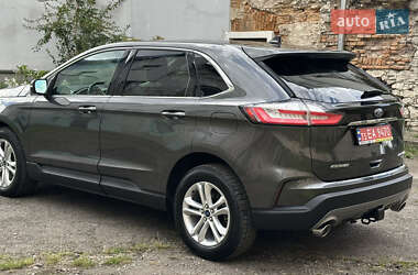 Внедорожник / Кроссовер Ford Edge 2020 в 