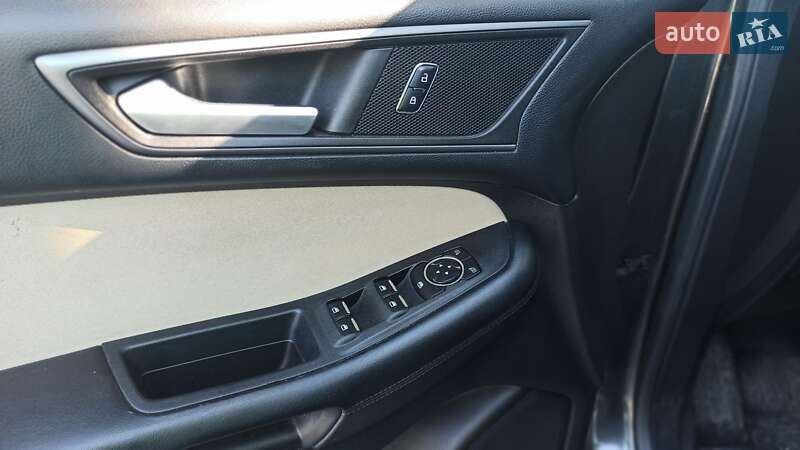 Внедорожник / Кроссовер Ford Edge 2016 в Светловодске фото 7 Внедорожник / Кроссовер Ford Edge 2016 в Светловодске