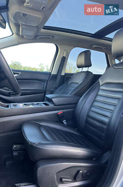 Внедорожник / Кроссовер Ford Edge 2021 в 