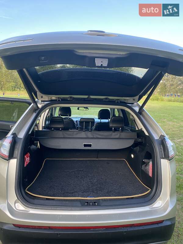 Внедорожник / Кроссовер Ford Edge 2017 в Тернополе