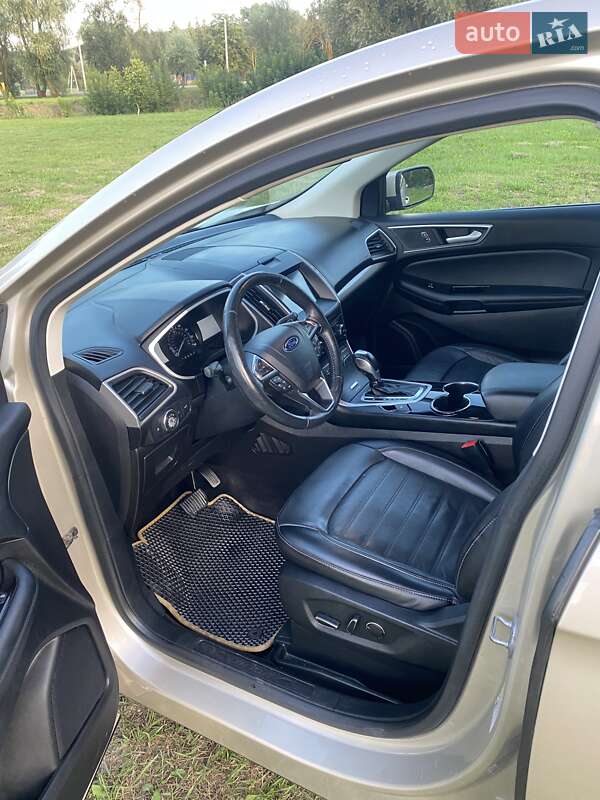 Внедорожник / Кроссовер Ford Edge 2017 в Тернополе