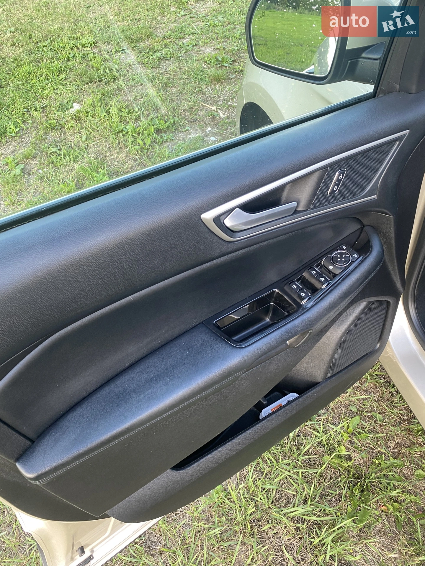 2017 Ford Edge - мініатюра 32