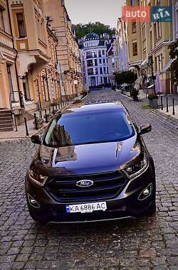 Внедорожник / Кроссовер Ford Edge 2017 в 