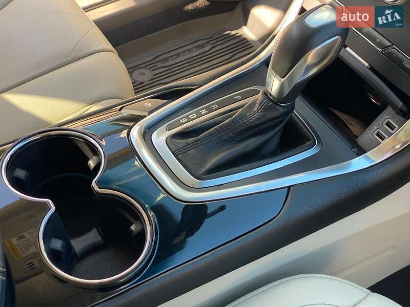 Внедорожник / Кроссовер Ford Edge 2017 в Ровно