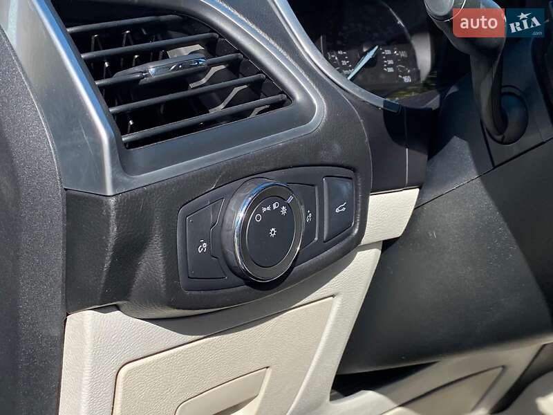 Внедорожник / Кроссовер Ford Edge 2017 в Ровно