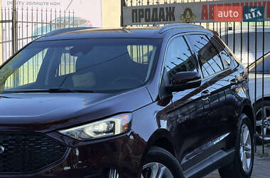 Позашляховик / Кросовер Ford Edge 2020 в 