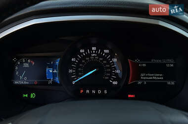 Позашляховик / Кросовер Ford Edge 2020 в 