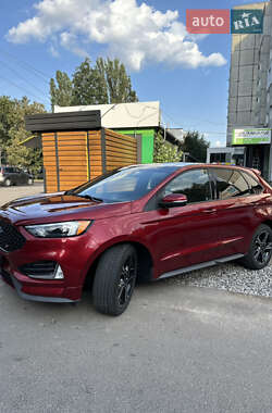 Внедорожник / Кроссовер Ford Edge 2019 в 