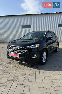 Внедорожник / Кроссовер Ford Edge 2019 в 