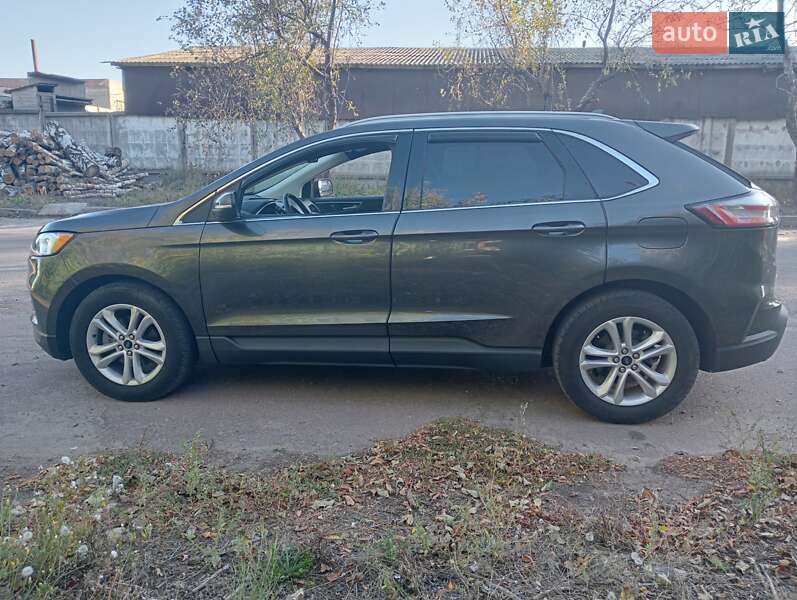 Позашляховик / Кросовер Ford Edge 2020 в Чернігові