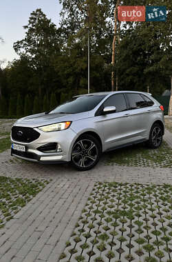 Внедорожник / Кроссовер Ford Edge 2019 в 