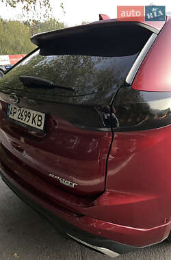 Позашляховик / Кросовер Ford Edge 2016 в 
