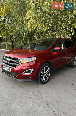 Позашляховик / Кросовер Ford Edge 2016 в 