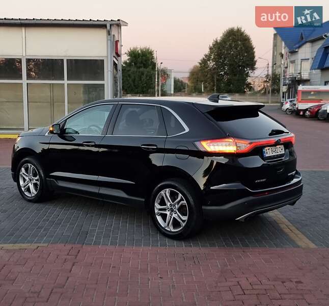 Внедорожник / Кроссовер Ford Edge 2016 в Ровно
