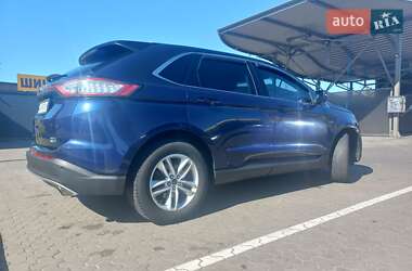 Внедорожник / Кроссовер Ford Edge 2016 в 