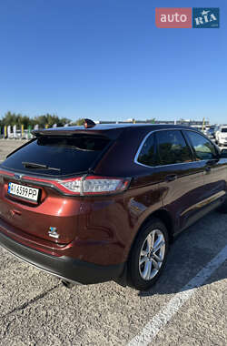 Внедорожник / Кроссовер Ford Edge 2015 в 
