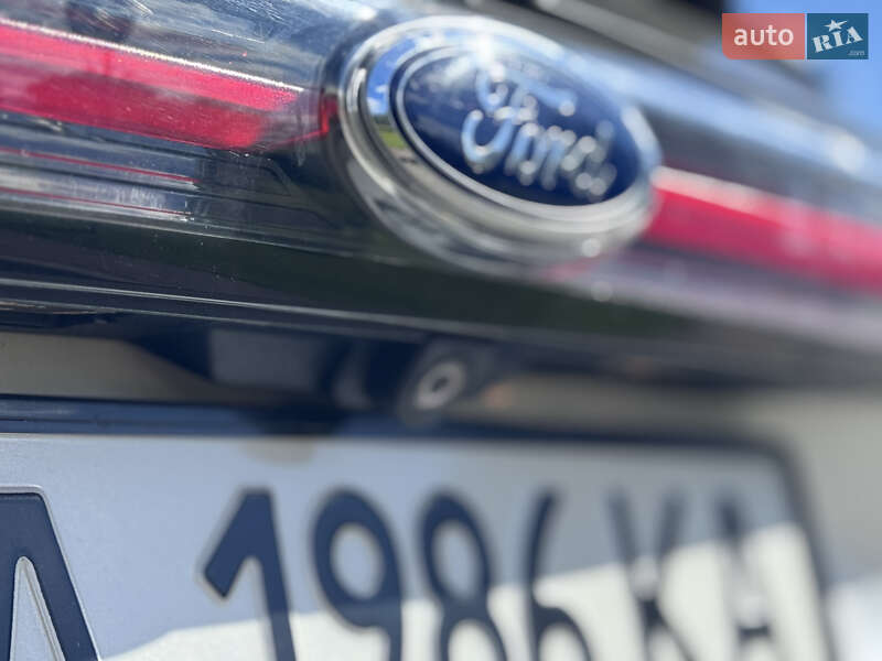 Внедорожник / Кроссовер Ford Edge 2016 в Киеве