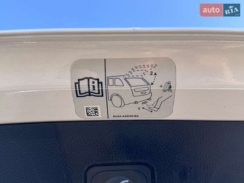 Внедорожник / Кроссовер Ford Edge 2016 в Киеве