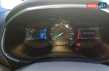 Внедорожник / Кроссовер Ford Edge 2017 в 