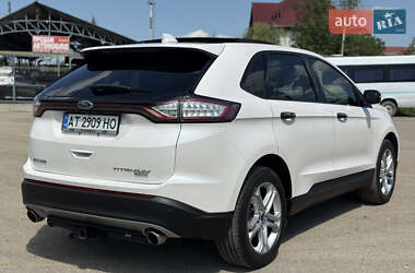 Позашляховик / Кросовер Ford Edge 2017 в 