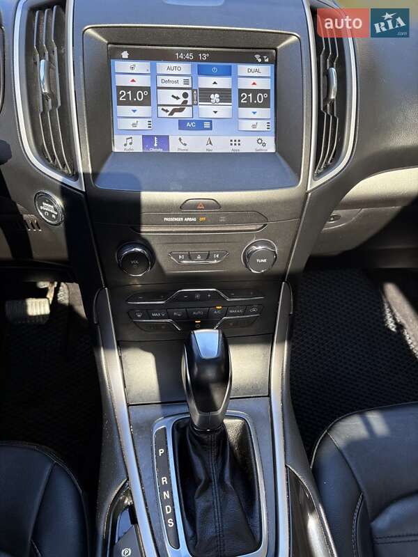 Внедорожник / Кроссовер Ford Edge 2017 в Жовкве