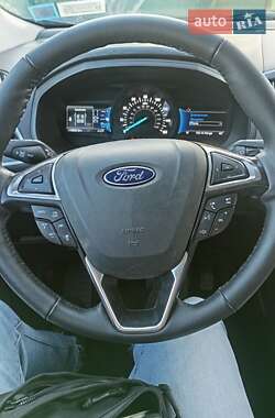Внедорожник / Кроссовер Ford Edge 2024 в 