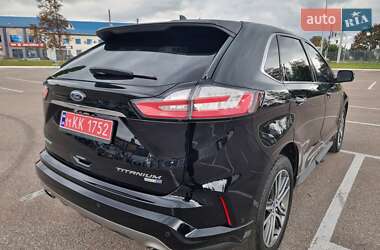 Внедорожник / Кроссовер Ford Edge 2019 в 