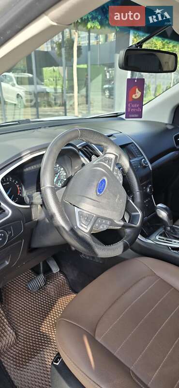 Внедорожник / Кроссовер Ford Edge 2016 в Ивано-Франковске