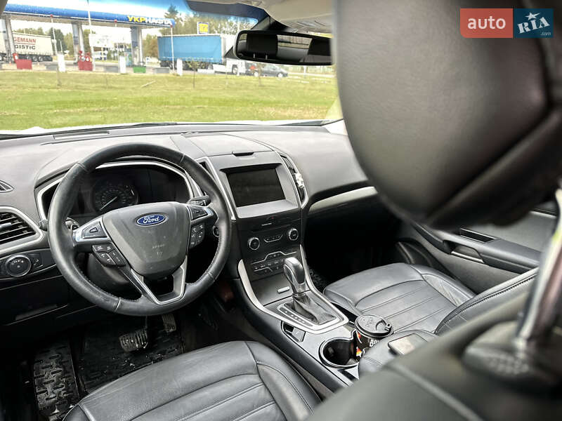 Позашляховик / Кросовер Ford Edge 2018 в Березному