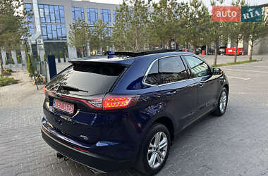 Позашляховик / Кросовер Ford Edge 2016 в 