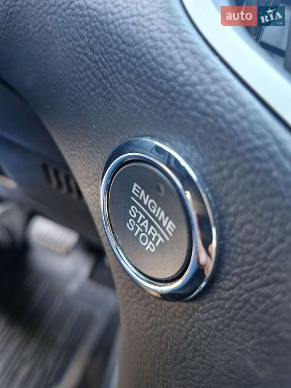 Внедорожник / Кроссовер Ford Edge 2019 в Ужгороде