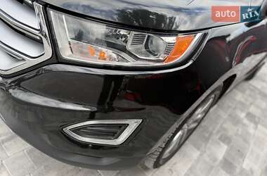 Внедорожник / Кроссовер Ford Edge 2015 в 