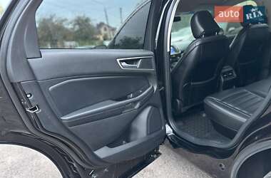 Внедорожник / Кроссовер Ford Edge 2019 в 