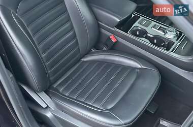 Внедорожник / Кроссовер Ford Edge 2019 в 